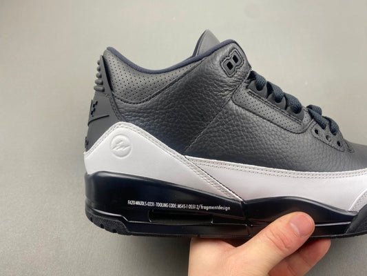 Air Jordan 3 Retro "Fragment": Minimalismo e Iconicità